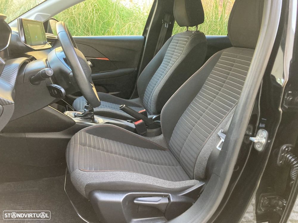 Peugeot 208 1.2 PureTech Allure Pack - 27