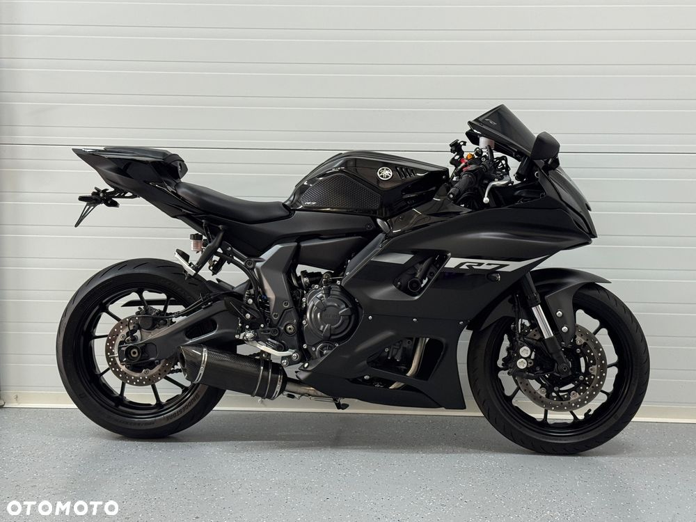 Yamaha R7 - 2