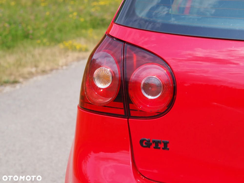 Volkswagen Golf 2.0 GTI - 15