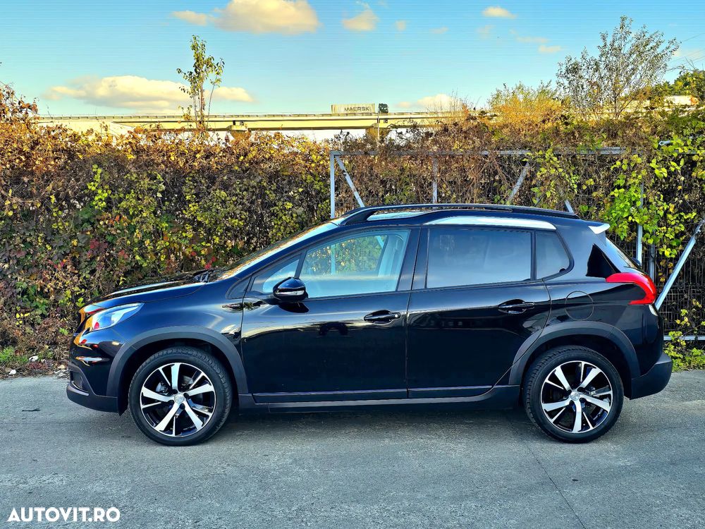 Peugeot 2008 BlueHDi FAP 120 STOP & START GT-Line Edition - 11