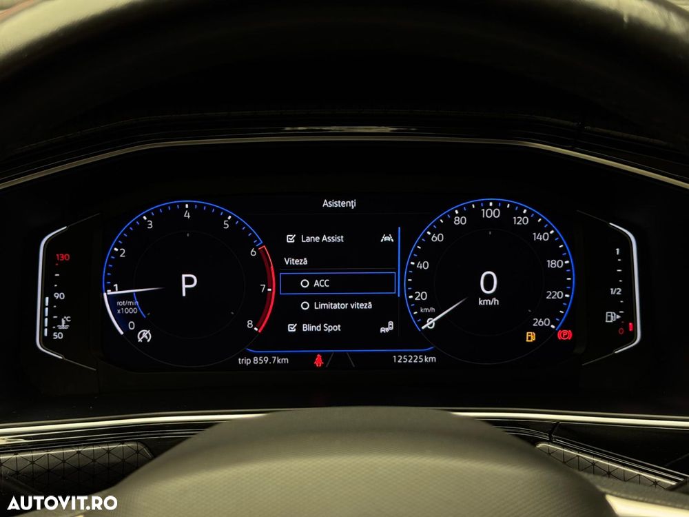 Volkswagen T-Cross - 15
