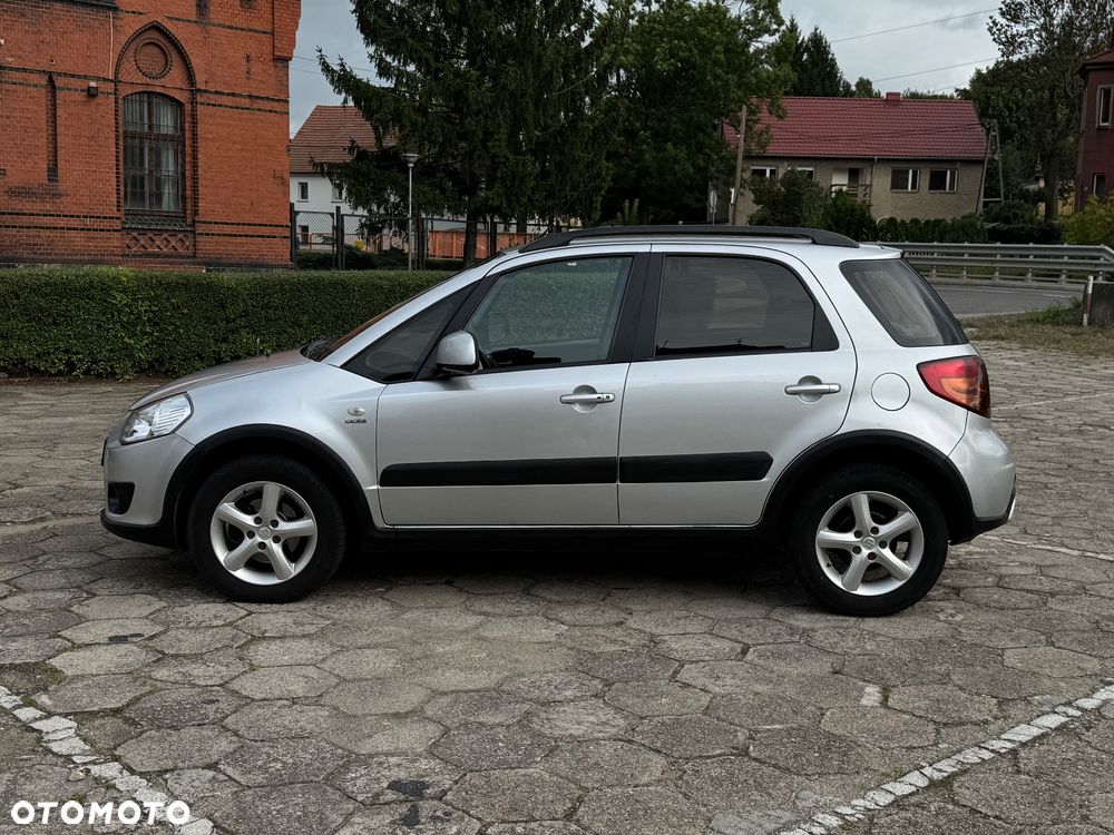 Suzuki SX4 1.9 DDiS 4WD GS / Premium - 3