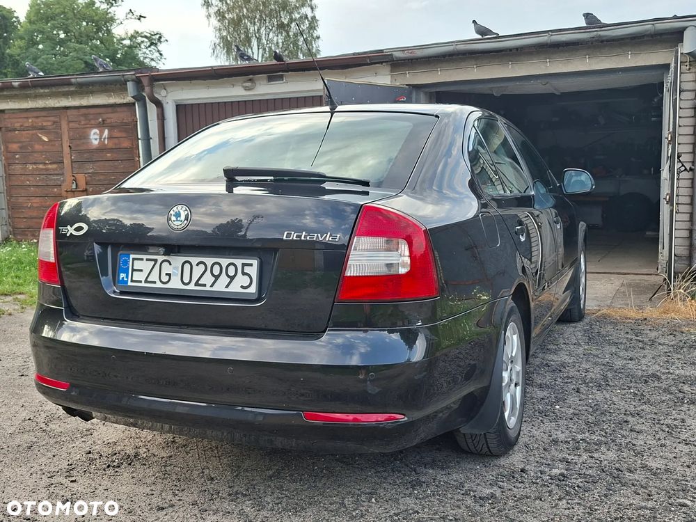 Skoda Octavia 1.4 TSI Ambiente - 6