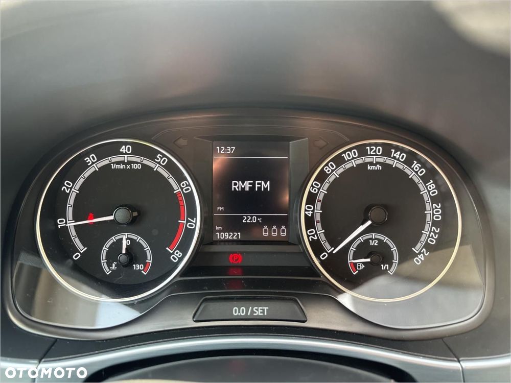 Skoda Fabia 1.0 TSI Ambition - 14