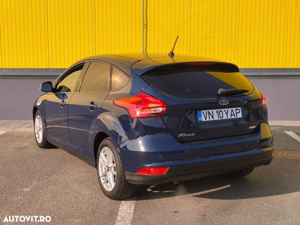 Ford Focus 1.0 EcoBoost Start-Stopp-System TITANIUM DESIGN - 3