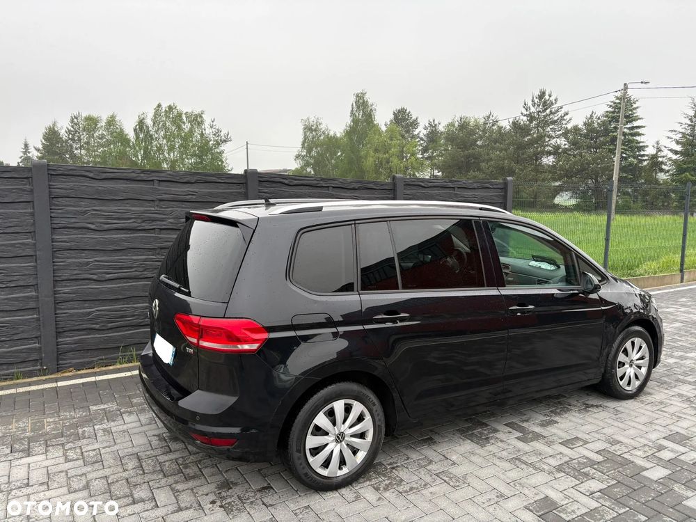 Volkswagen Touran 1.6 TDI SCR BlueMotion Technology DSG Comfortline - 37