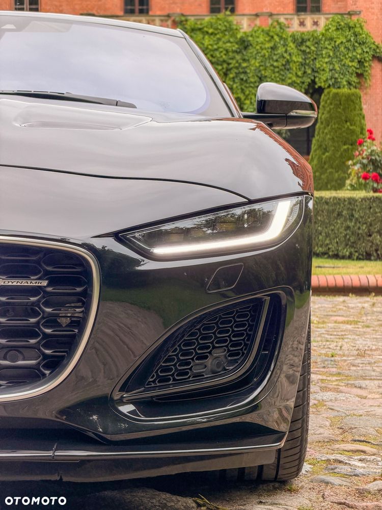 Jaguar F-Type AWD R-Dynamic - 10