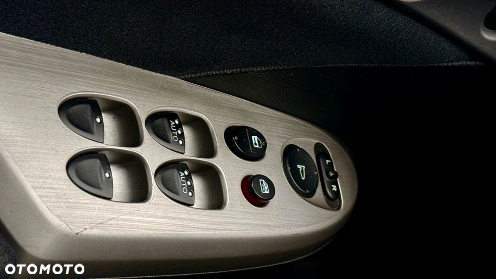 Honda Civic 1.4 Comfort - 26