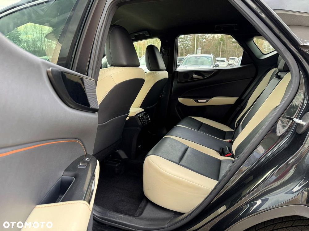 Lexus NX 350h F Sport AWD - 8