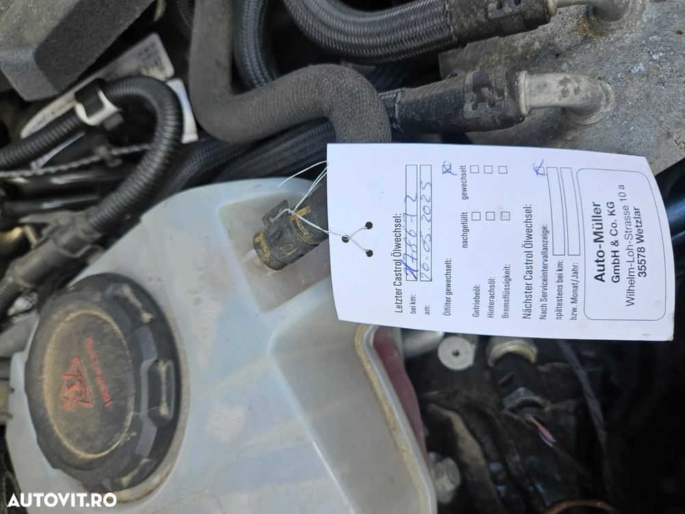 Skoda Octavia Combi 2.0 TDI DSG Exclusive Plus - 38