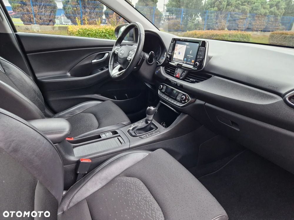 Hyundai i30 - 22