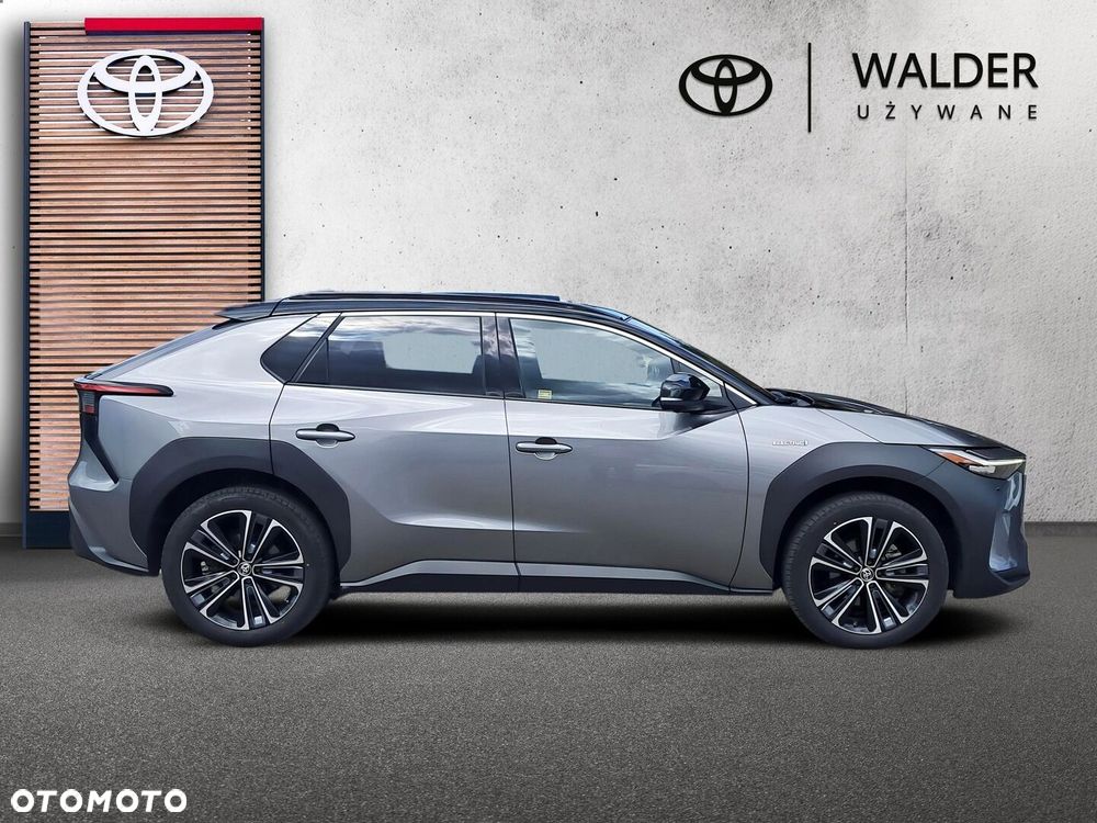 Toyota bZ4X 71.4kWh Executive - 7