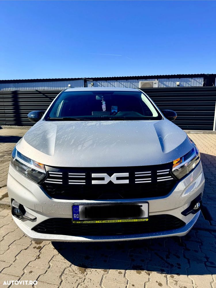 Dacia Logan TCe 90 MT6 Prestige - 1