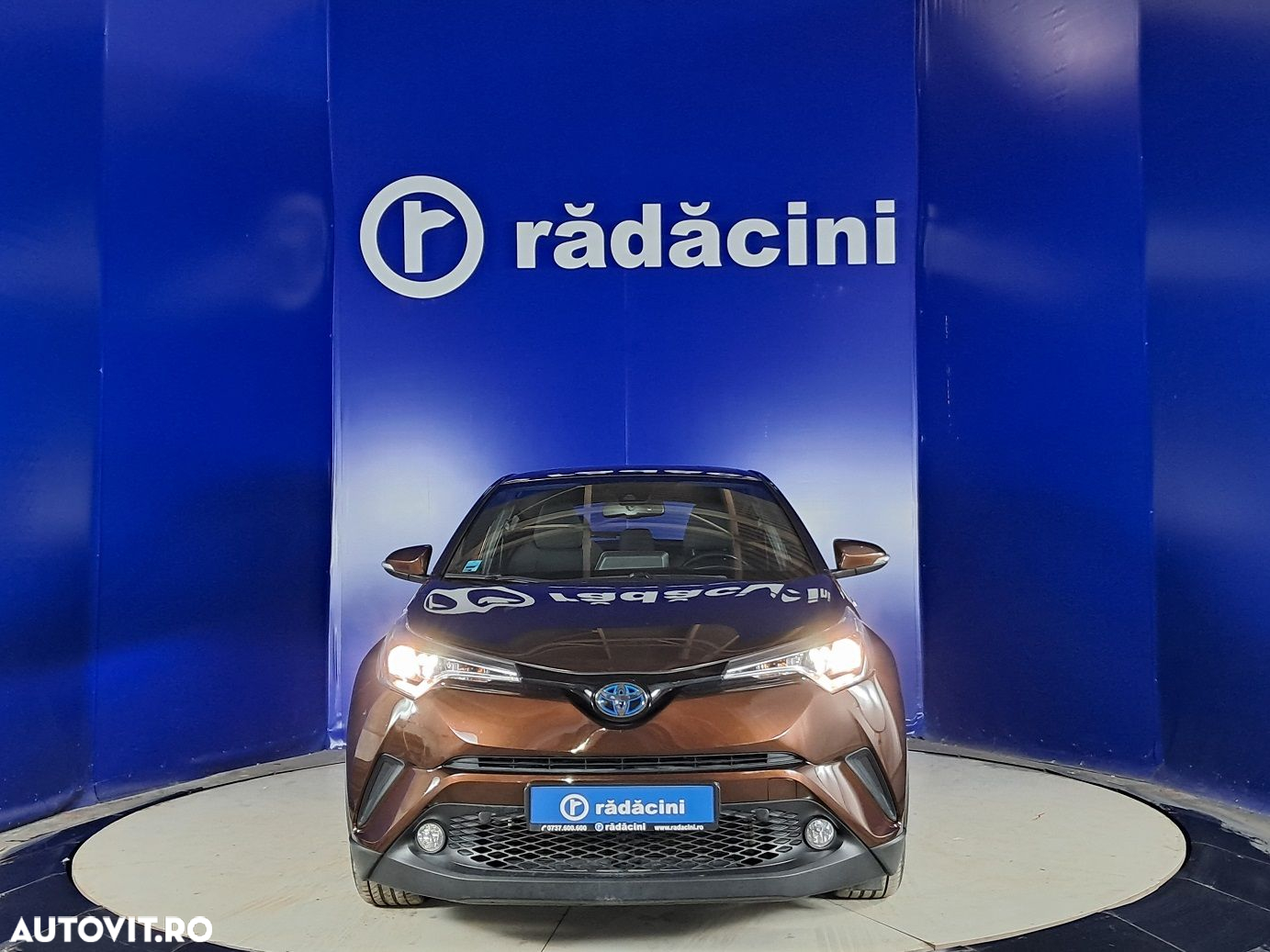 Toyota C-HR - 8