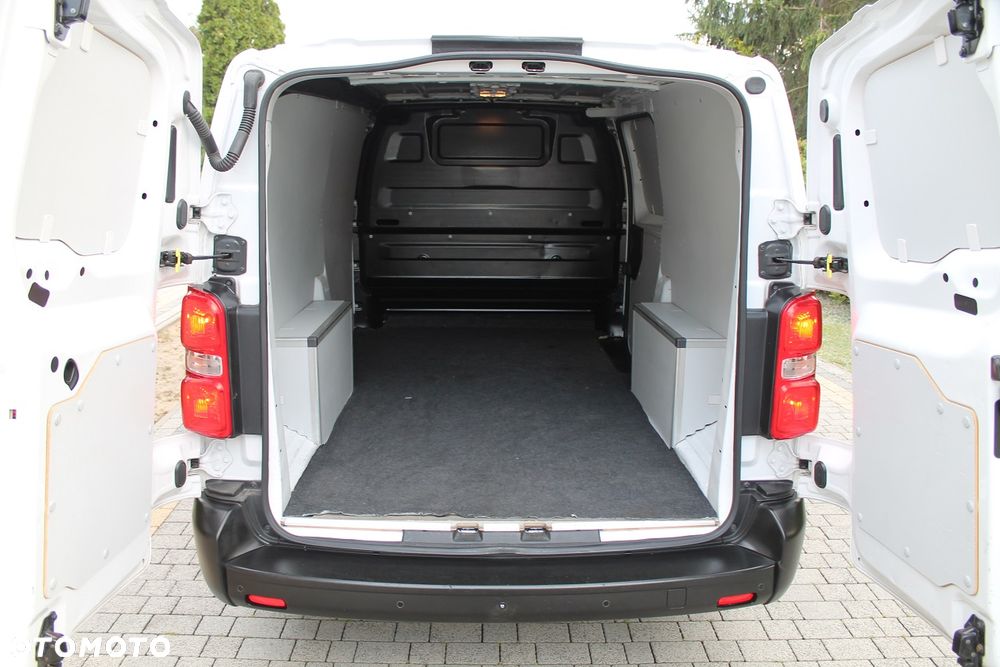 Opel Vivaro - 8