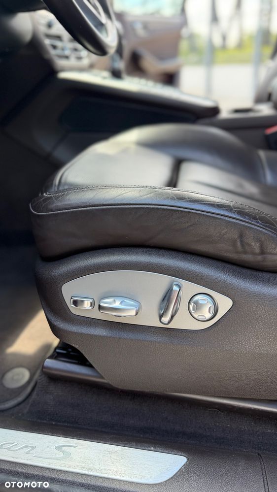 Porsche Macan S - 18