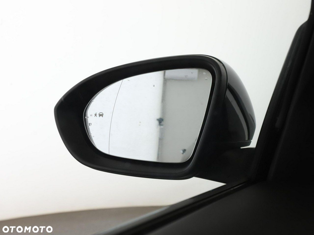Opel Insignia - 36