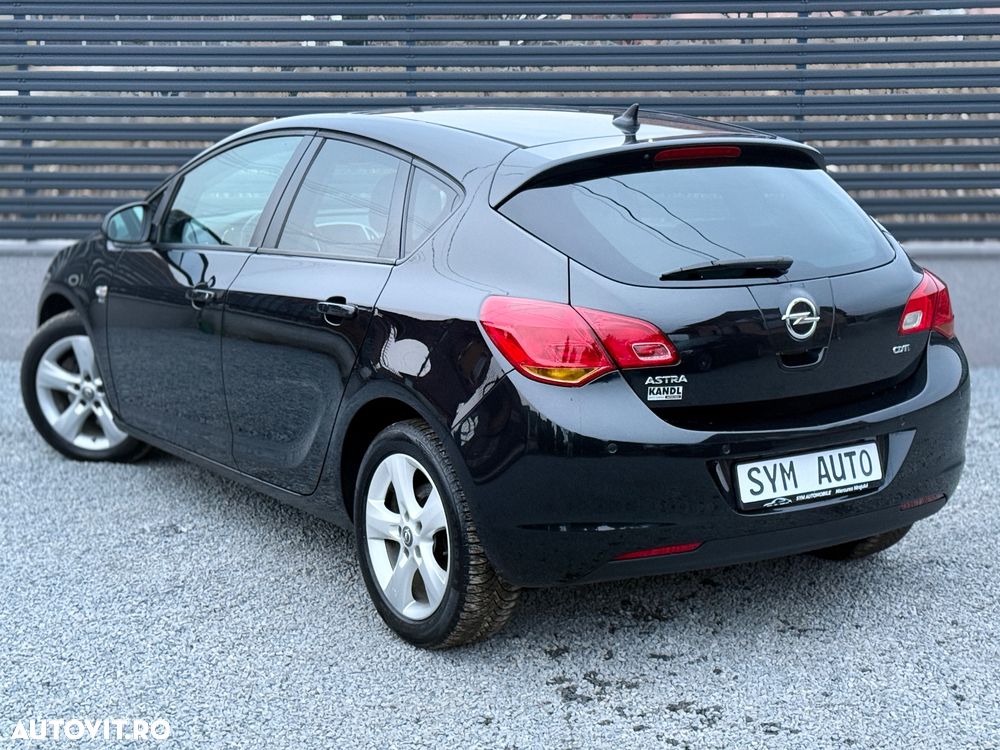 Opel Astra 1.7 CDTI DPF Design Edition - 4