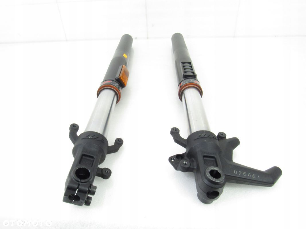 Lagi komplet KTM Duke 125, 19r ABS - 3