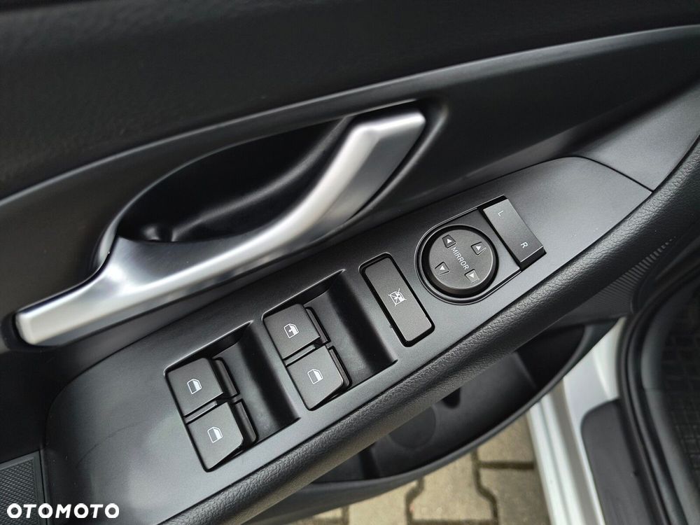 Hyundai i30 - 17