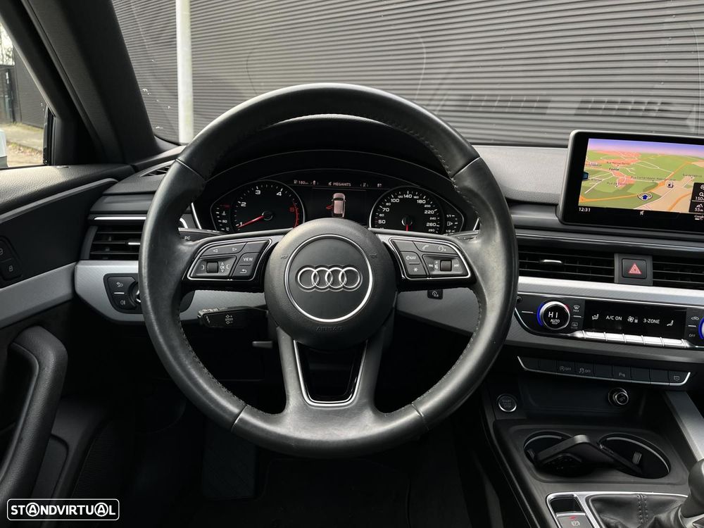 Audi A4 Avant 2.0 TDI S-line - 9