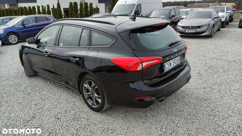 Ford Focus 1.5 EcoBlue Start-Stopp-System ST-LINE DESIGN - 13