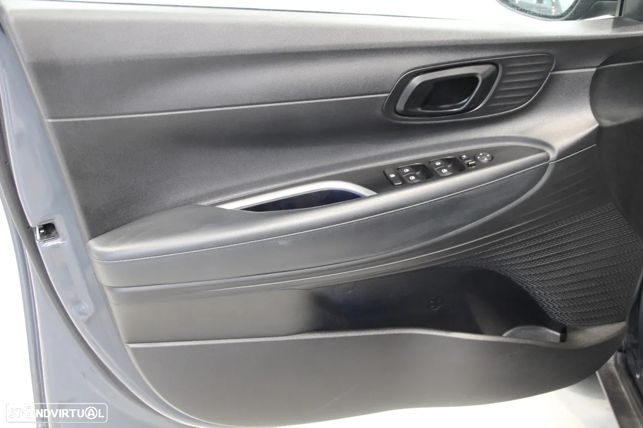 Hyundai Bayon 1.0 T-GDI Premium TT - 4