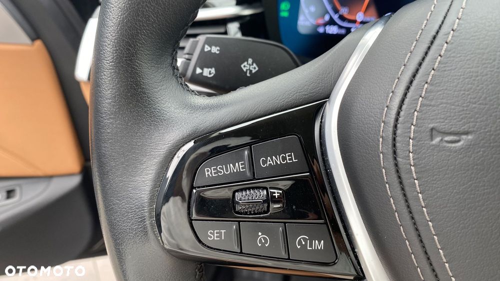 BMW Seria 5 520d xDrive - 21