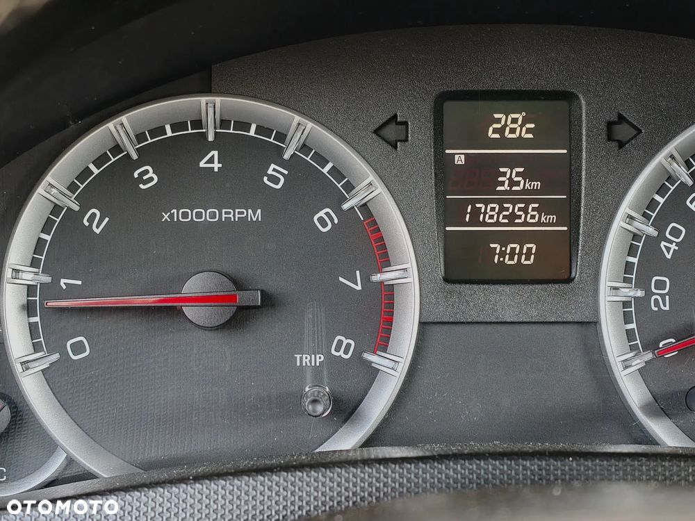 Suzuki Swift 1.2 BlackWhite - 9