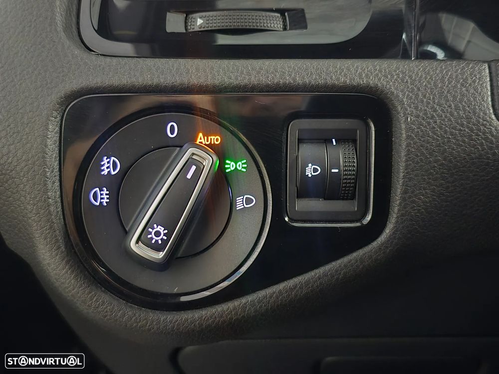 VW Golf 1.6 TDi GPS Edition - 23