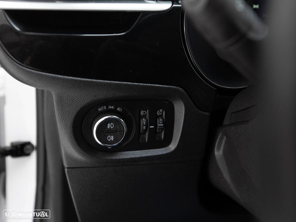 Opel Corsa-e Elegance - 14