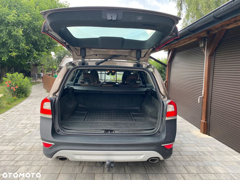 Volvo XC 70 D5 AWD Summum - 7