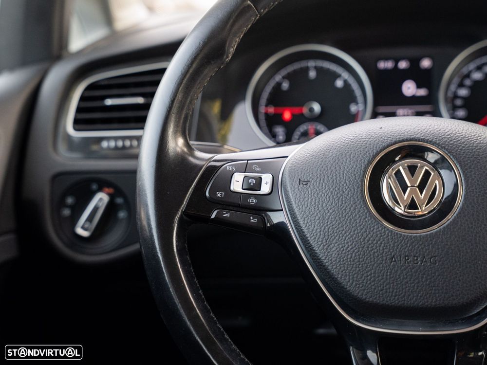 VW Golf Variant 1.6 TDi Confortline - 19