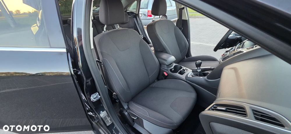 Ford Focus - 17