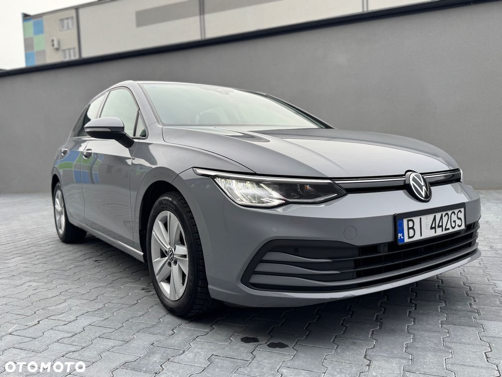 Volkswagen Golf VIII 1.0 TSI Life - 2