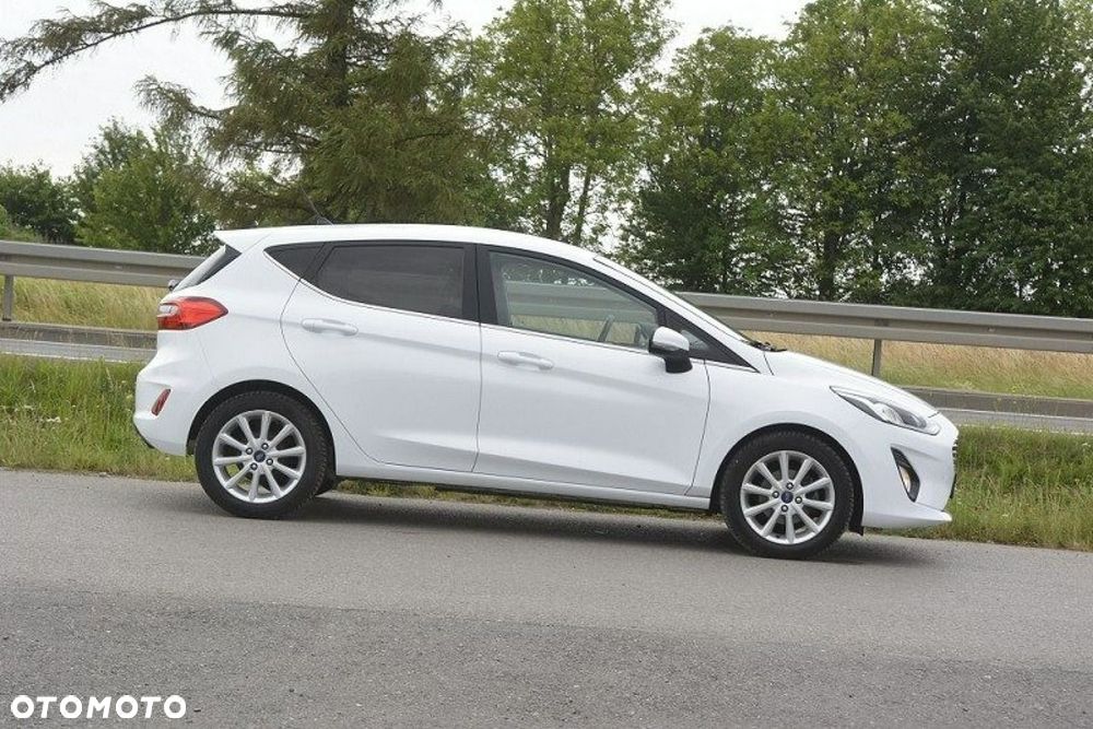 Ford Fiesta - 11