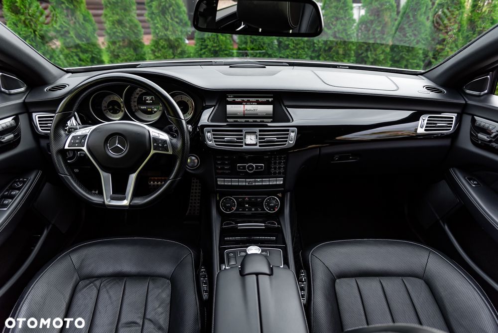 Mercedes-Benz CLS 350 CDI 4Matic 7G-TRONIC - 27