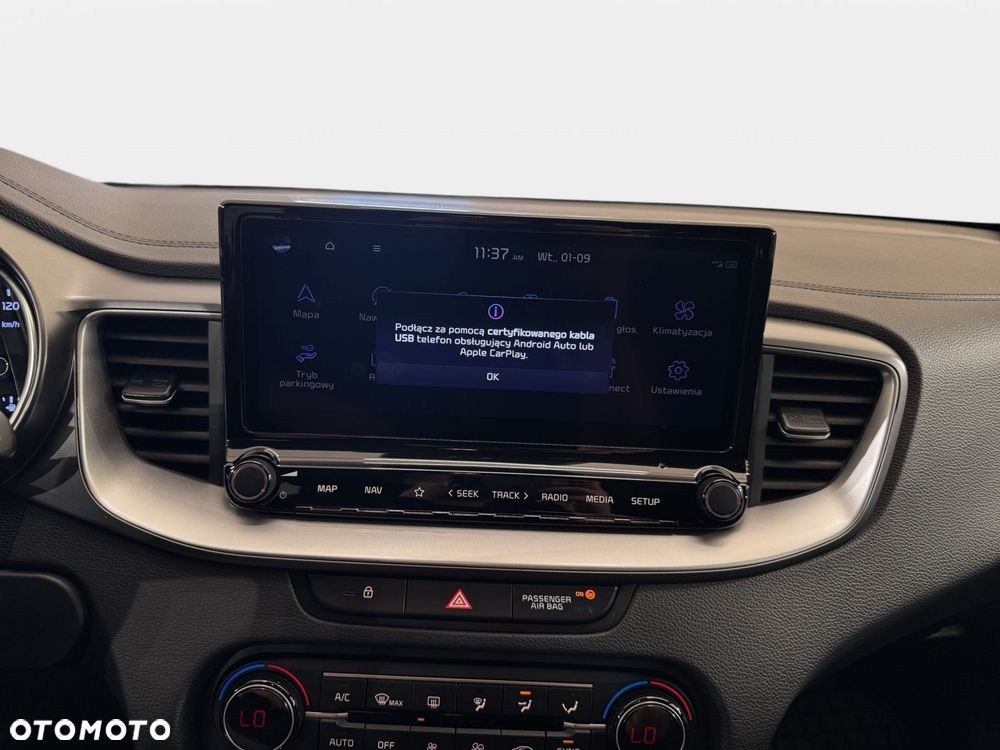 Kia Ceed 1.5 T-GDI M - 22
