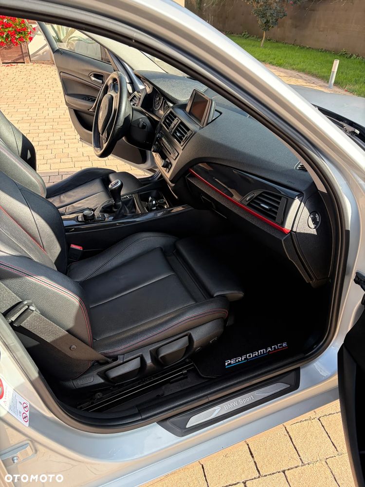 BMW Seria 1 118d xDrive Sport Line - 4
