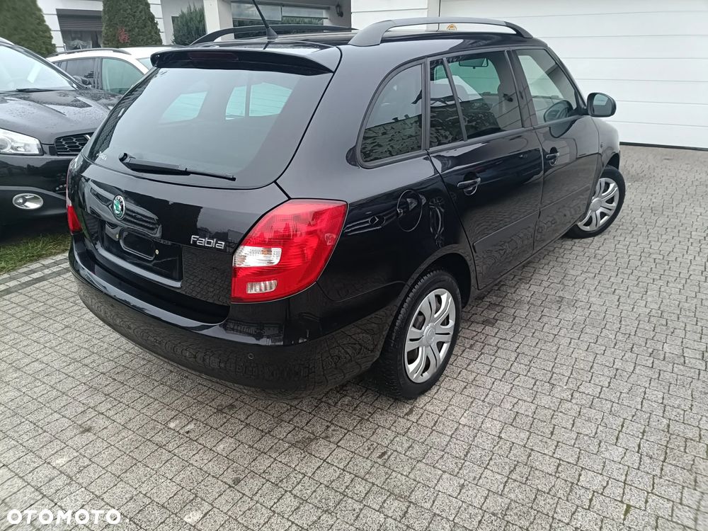 Skoda Fabia 1.2 TSI Ambiente - 12