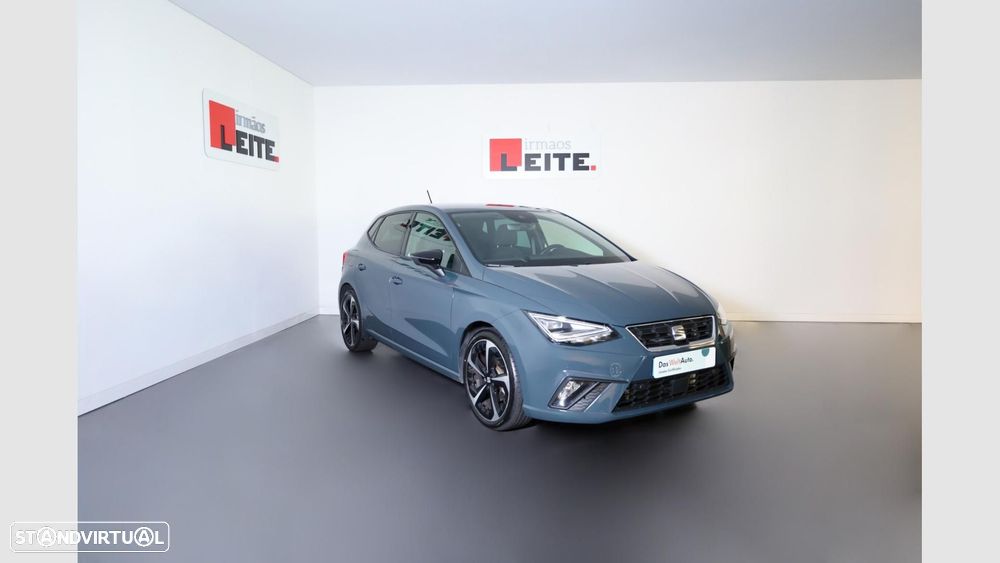 SEAT Ibiza 1.0 TSI FR DSG - 1