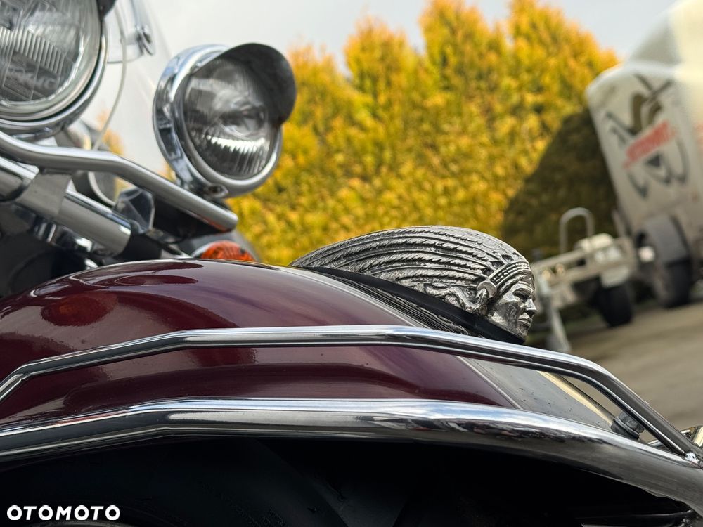 Suzuki Intruder - 33