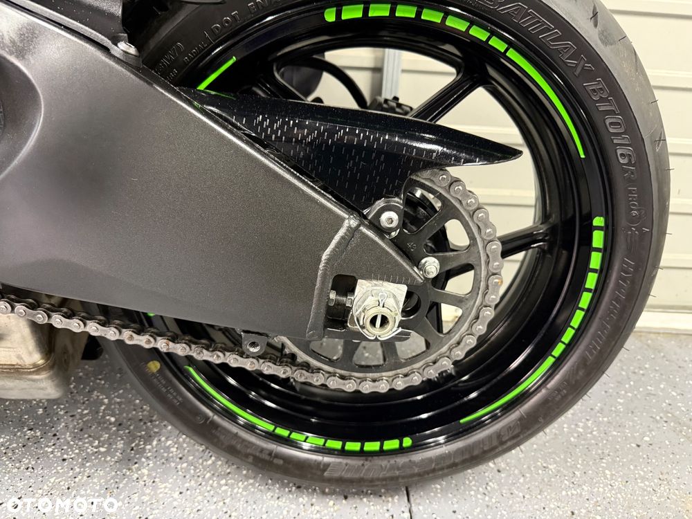 Kawasaki Ninja - 15