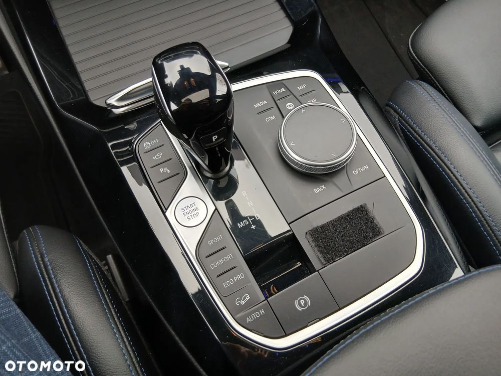 BMW X3 xM40d mHEV - 29