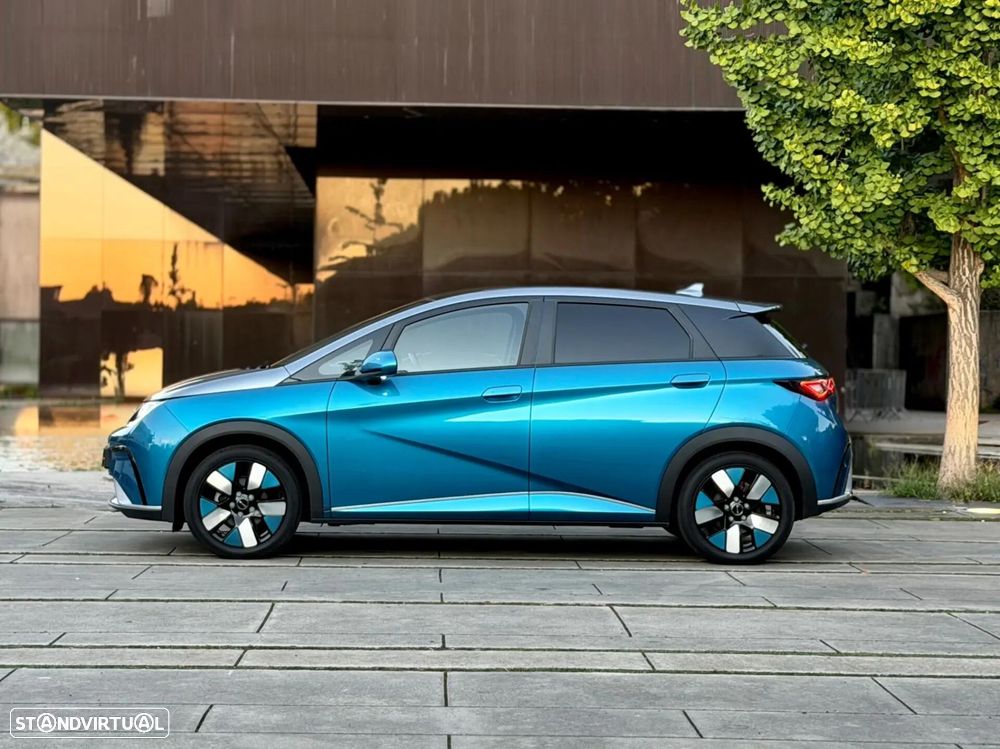 BYD Dolphin - 17