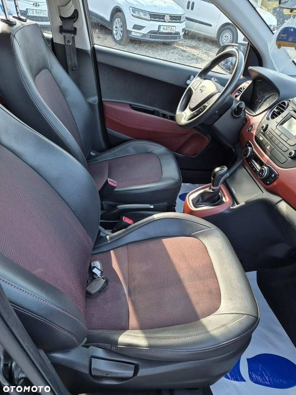 Hyundai i10 - 10