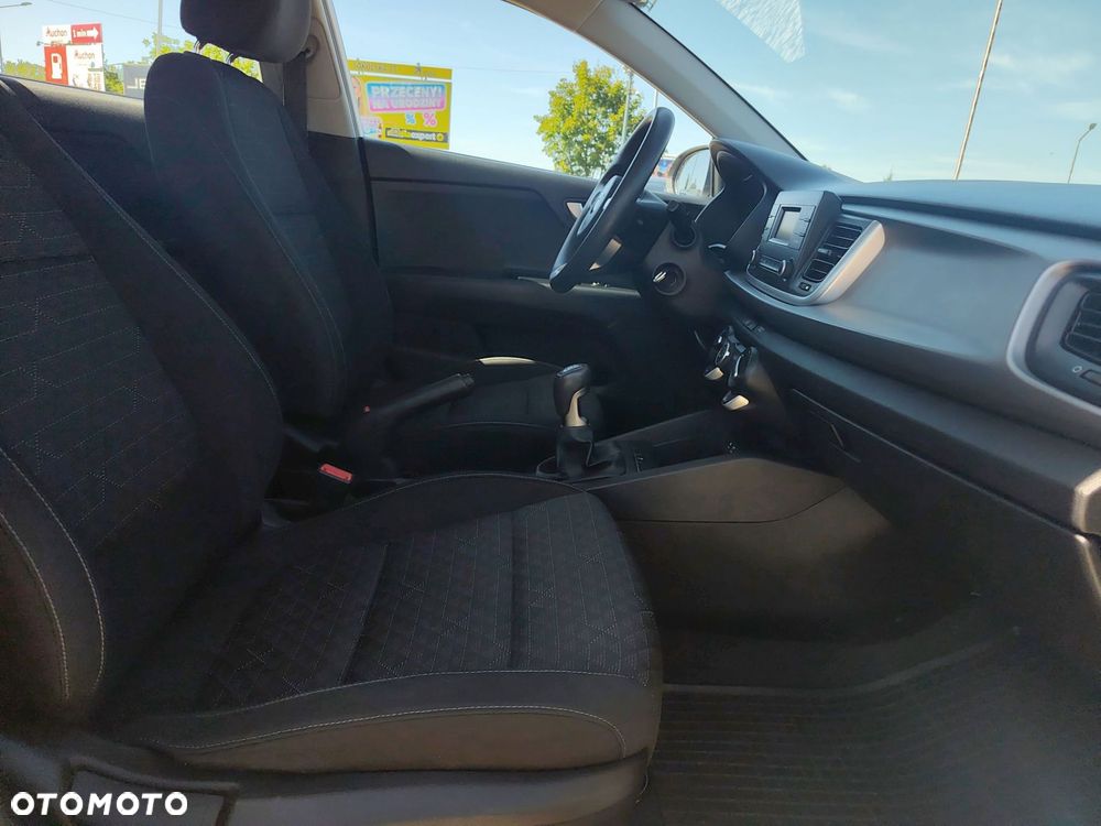 Kia Rio 1.4 M - 20