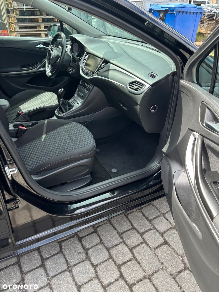 Opel Astra - 17