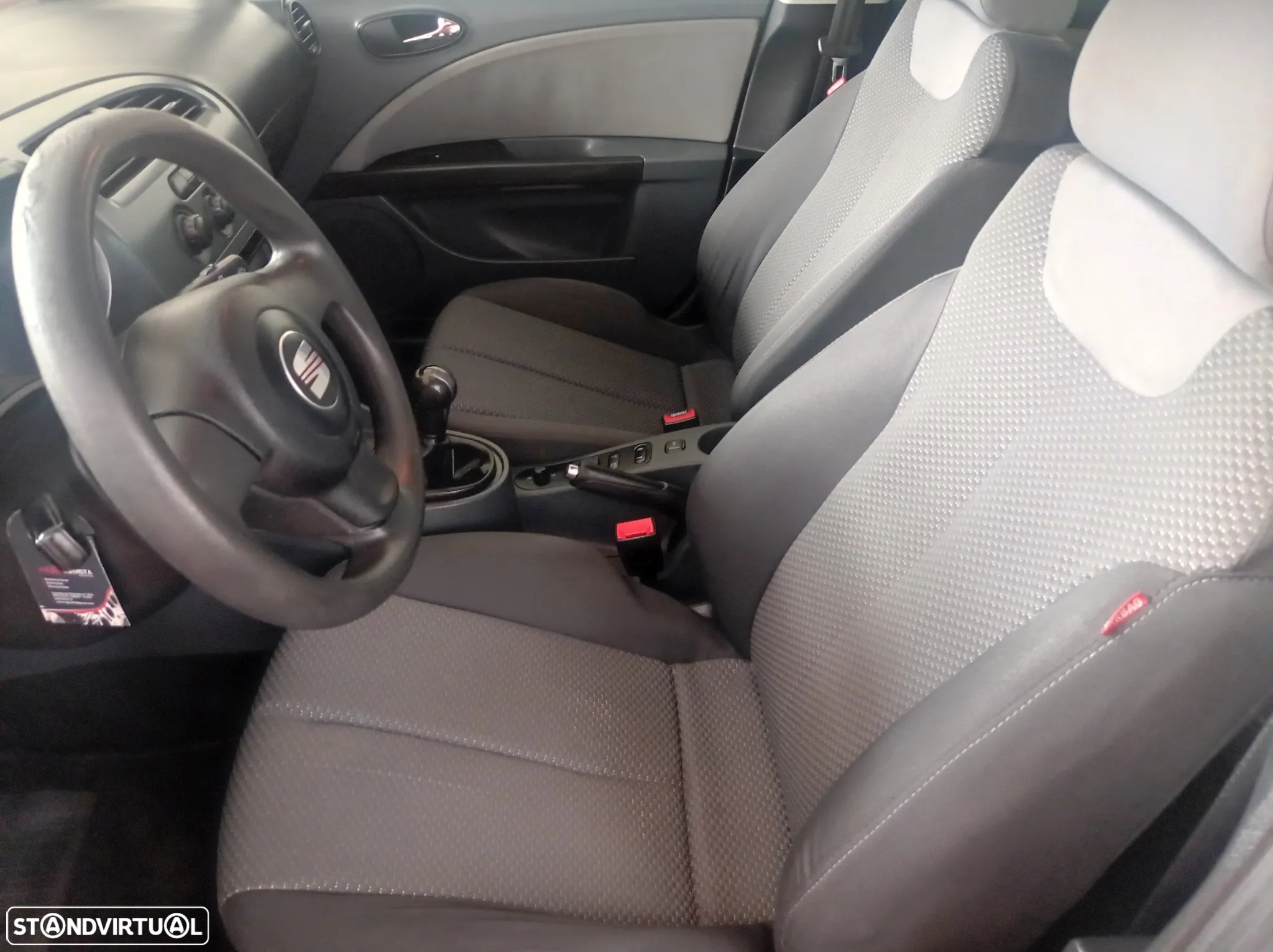 SEAT Leon 1.4 16V Reference - 15