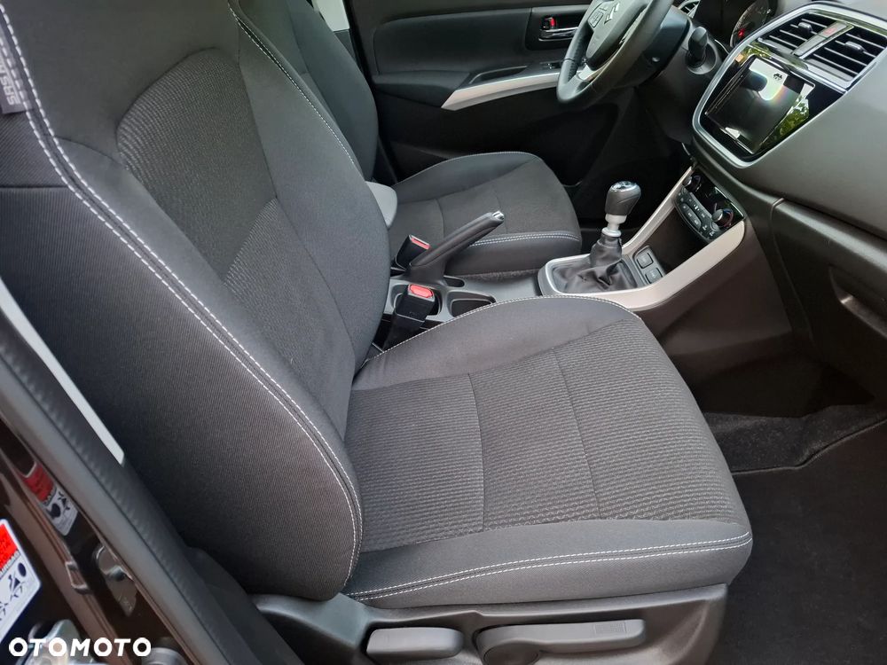 Suzuki SX4 S-Cross - 13